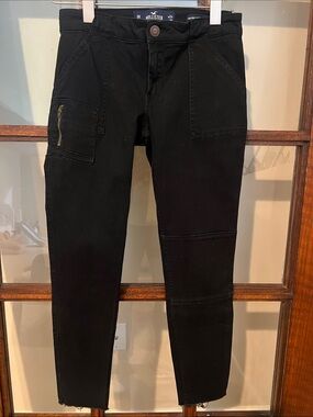 Hollister Black Slim Cargo Pants with Zip Pocket